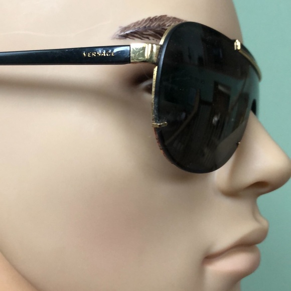 Versace Sunglasses - Picture 6 of 10